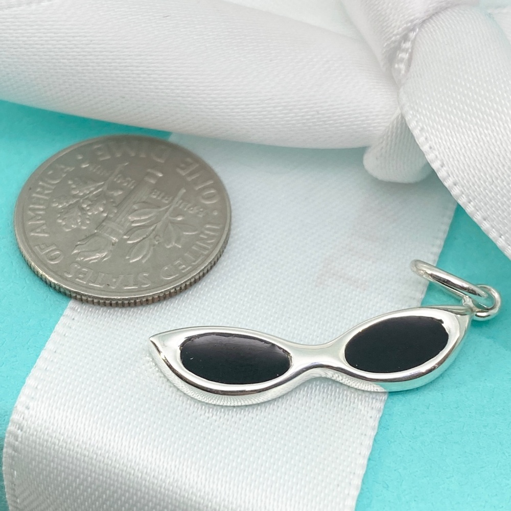 Tiffany & Co. Paloma Picasso Rare Silver & Black Enamel Sunglasses Charm - Picture 3 of 5